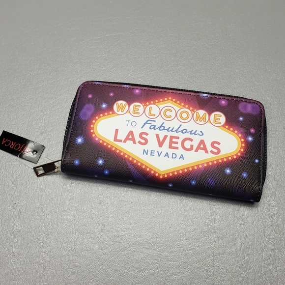 Bijorca Handbags - 3/$15 new bijorca welcome to the fabulous Las Vegas Nevada women's wallet